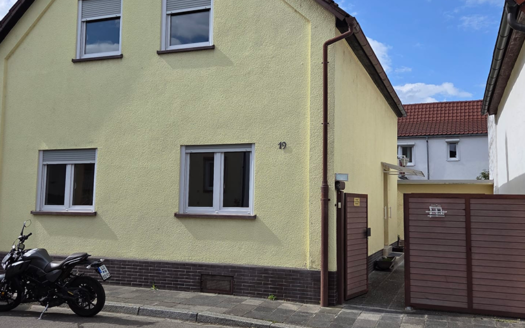 Exklusive Einfamilienhaus mit Garten viel Platz für die Familie erstmal zu miete mit Kauf Option